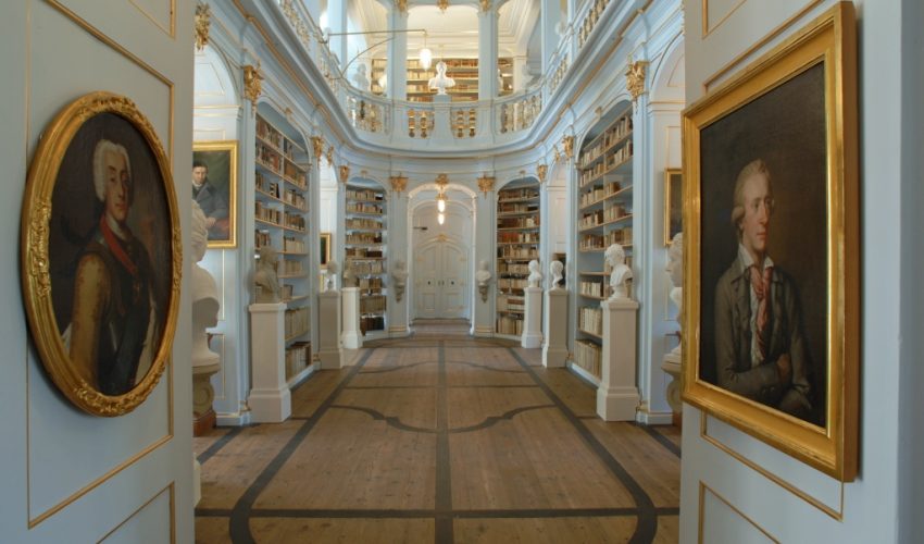 Rokokosaal der Anna-Amalia-Bibliothek (Foto: Maik Schuck © weimar GmbH)